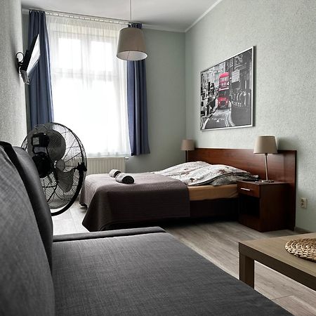 קרקוב Apartament Serwis מראה חיצוני תמונה