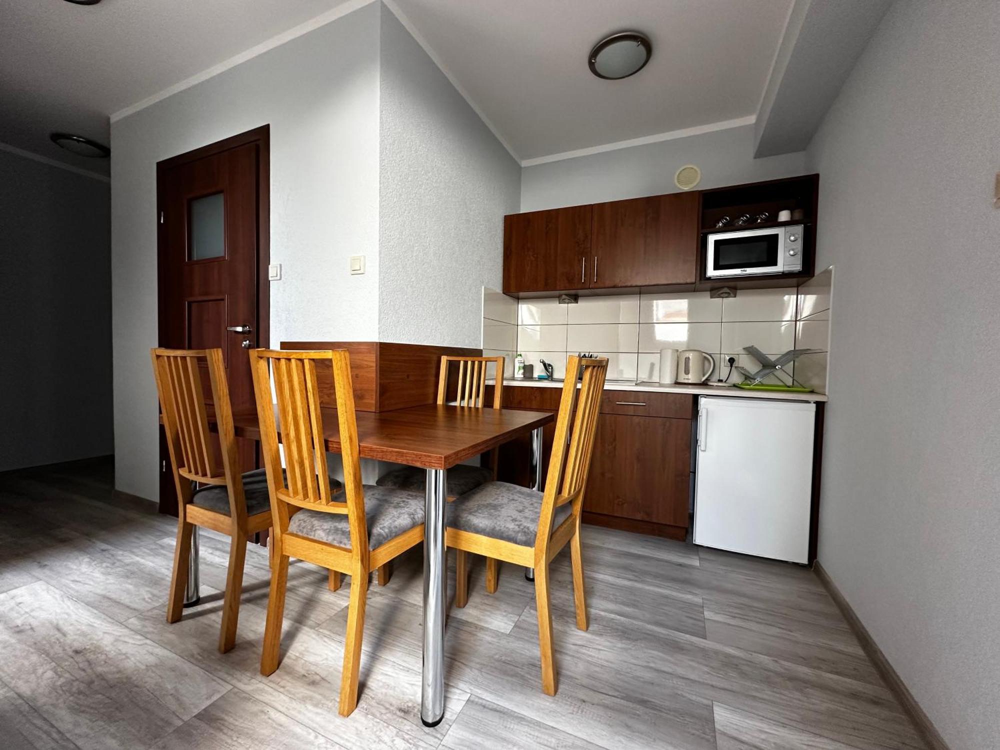 קרקוב Apartament Serwis מראה חיצוני תמונה