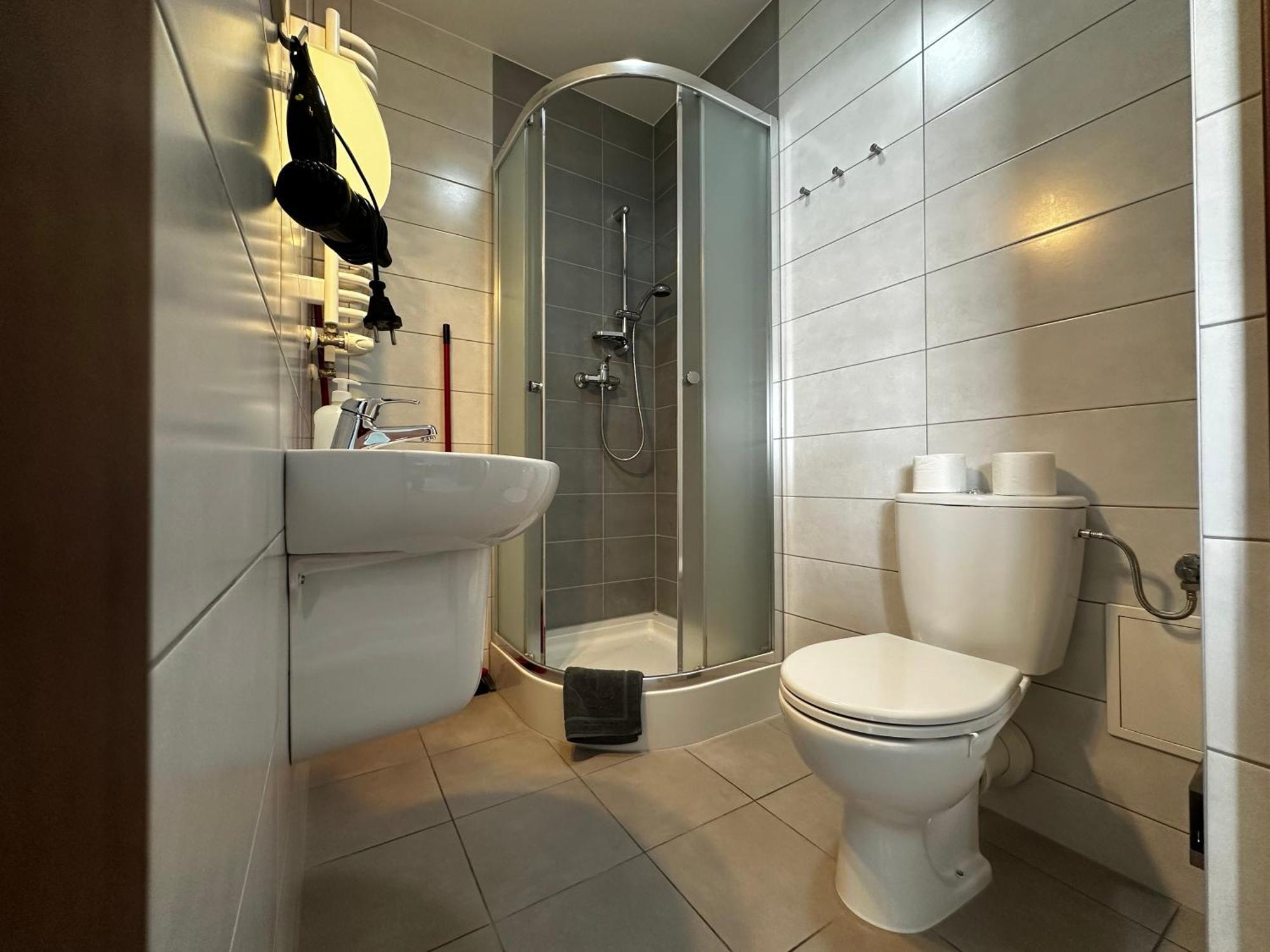 קרקוב Apartament Serwis מראה חיצוני תמונה