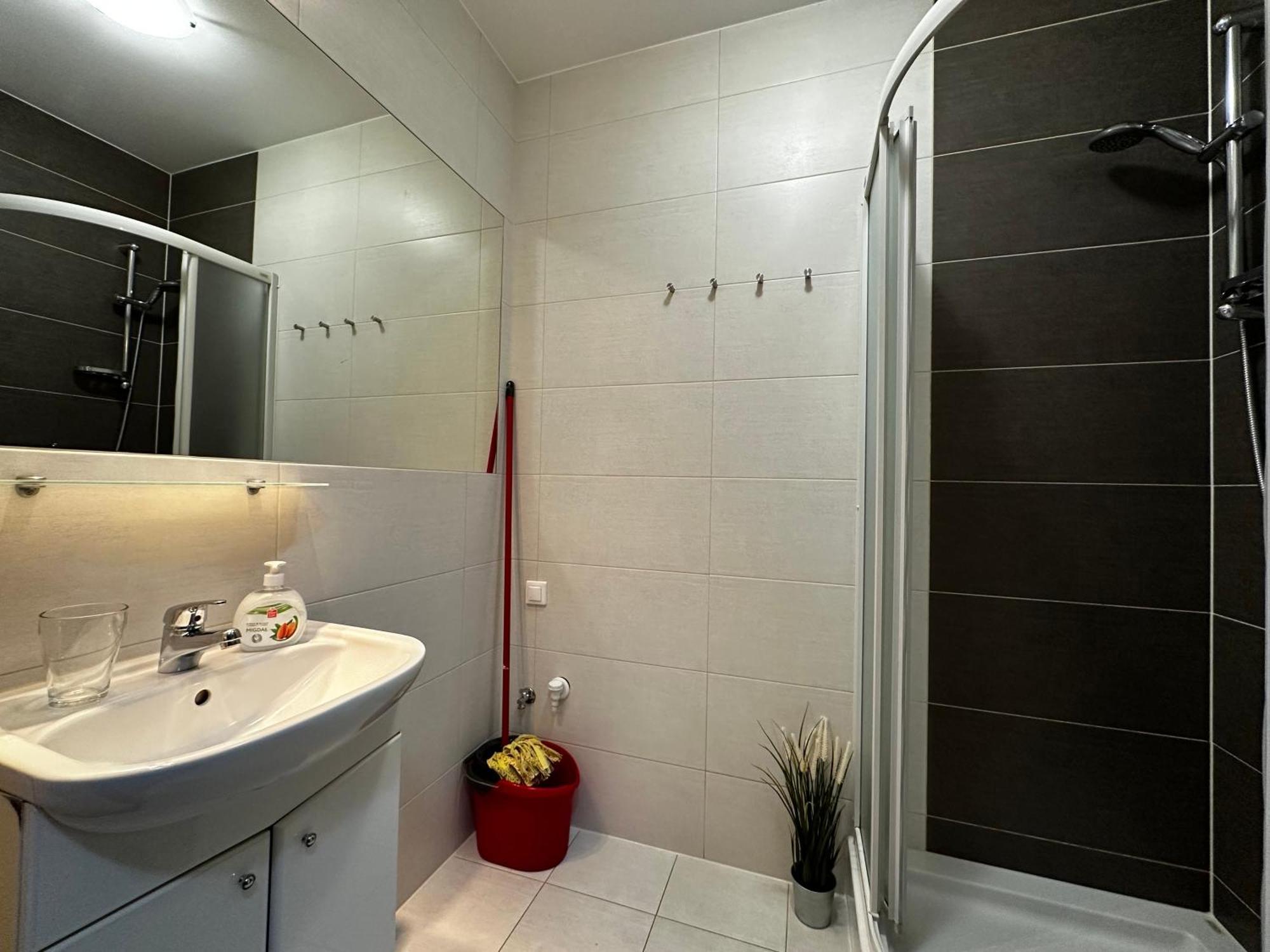קרקוב Apartament Serwis מראה חיצוני תמונה